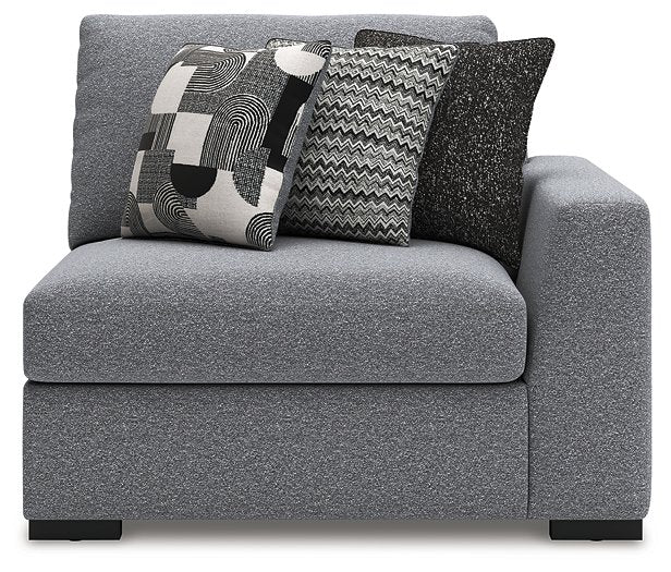 Bealton Sectional - La Popular Furniture (CA)