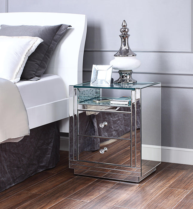 Nysa Mirrored & Faux Crystals Accent Table - La Popular Furniture (CA)