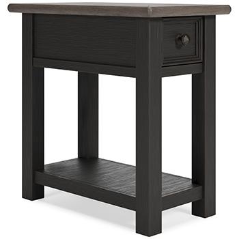 Tyler Creek End Table Set - La Popular Furniture (CA)