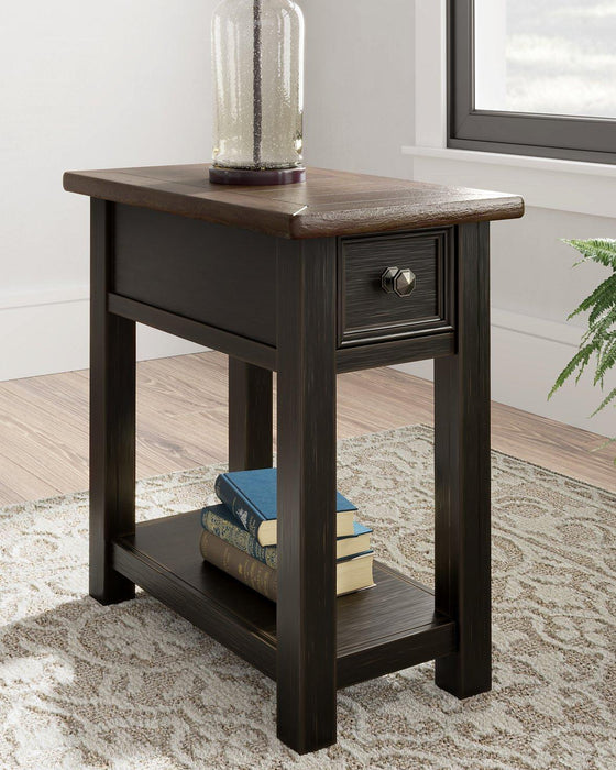 Tyler Creek End Table Set - La Popular Furniture (CA)