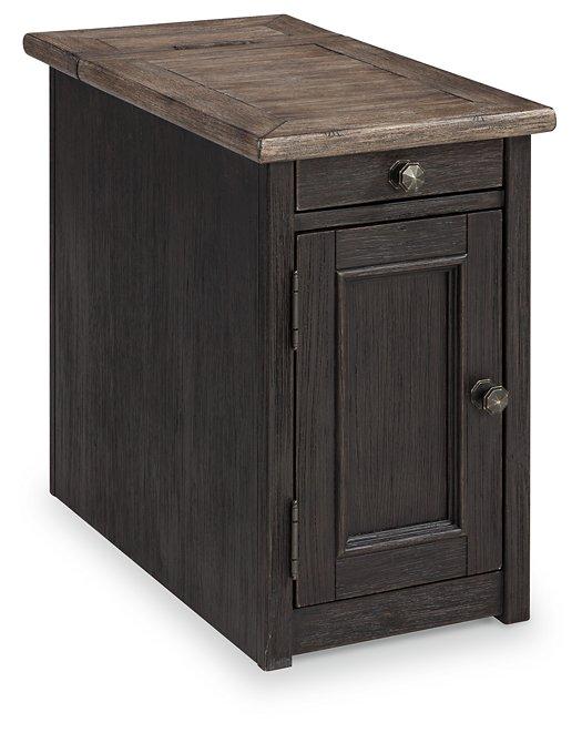 Tyler Creek End Table Set - La Popular Furniture (CA)