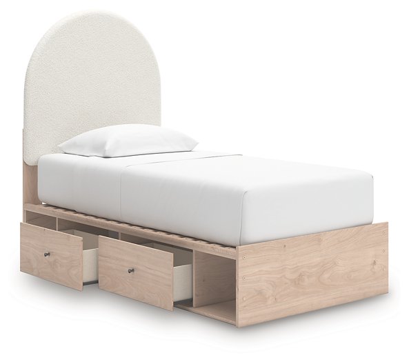 Arloster Upholstered Bed