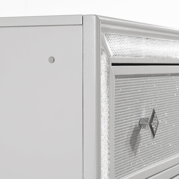 Stardust Chest-White