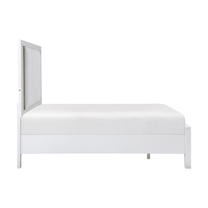 Prism (3) Queen Platform Bed with Footboard Storage