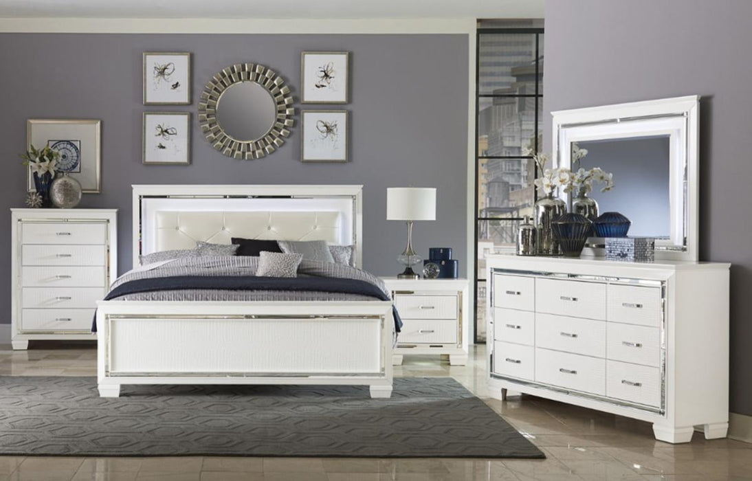 Allura King Panel Bed in White 1916KW-1EK