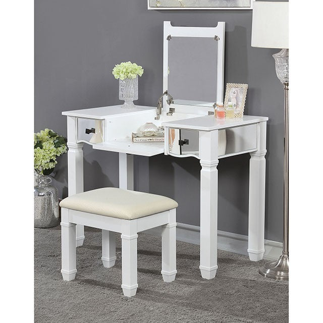 Jaylynn Vanity Set